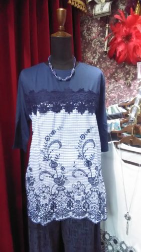 ネイビー×チェックレース・チュニック