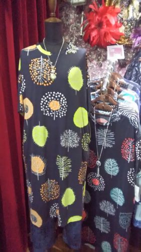 ネイビー×TREE・ワンピース