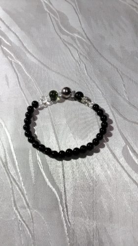 Ｋさんのリメイク（オニキス×隕石・ゴムブレスレット）♪