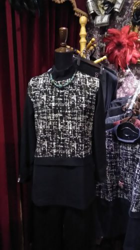 ブラック×チェック柄・チュニック