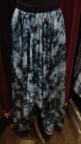 スカート入荷しました♪