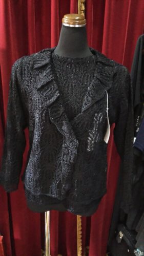 ニット入荷しました♪