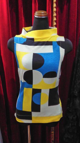 タンクトップ入荷しました♪