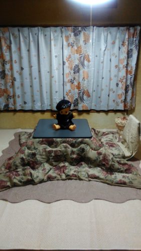 岩槻店にミシン台テーブルを運びました♪